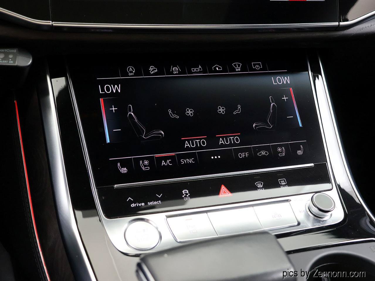 Used 2019 Audi Q8 Prestige AWD/4WD image 25
