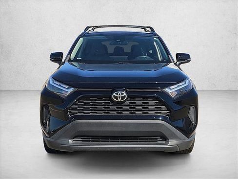 Used 2023 Toyota RAV4 XLE w/ Convenience Package FWD image 2