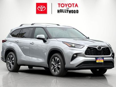 New 2025 Toyota Highlander XLE