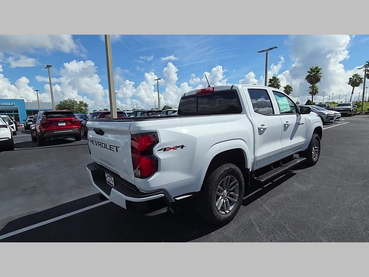 New 2026 Chevrolet Colorado LT w/ LT Convenience Package AWD/4WD image 19