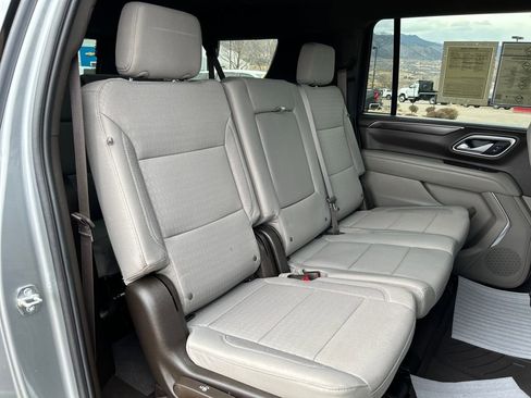 Used 2024 Chevrolet Suburban LS image 23