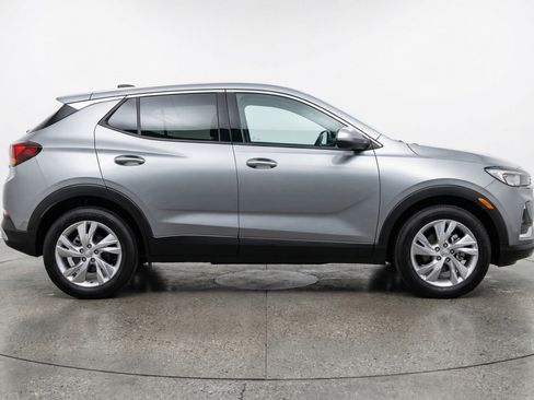 Used 2025 Buick Encore GX Preferred image 11