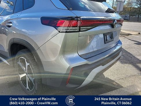 New 2026 Volkswagen Tiguan SE image 11