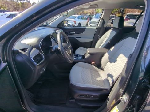 Used 2020 Chevrolet Equinox LT image 23