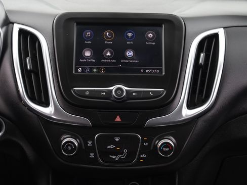 Used 2021 Chevrolet Equinox LT w/ LPO, Cargo Package AWD/4WD image 7