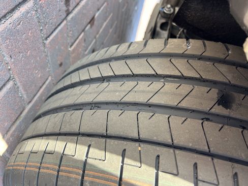 Certified 2024 BMW X7 M60i w/ Executive Package image 12