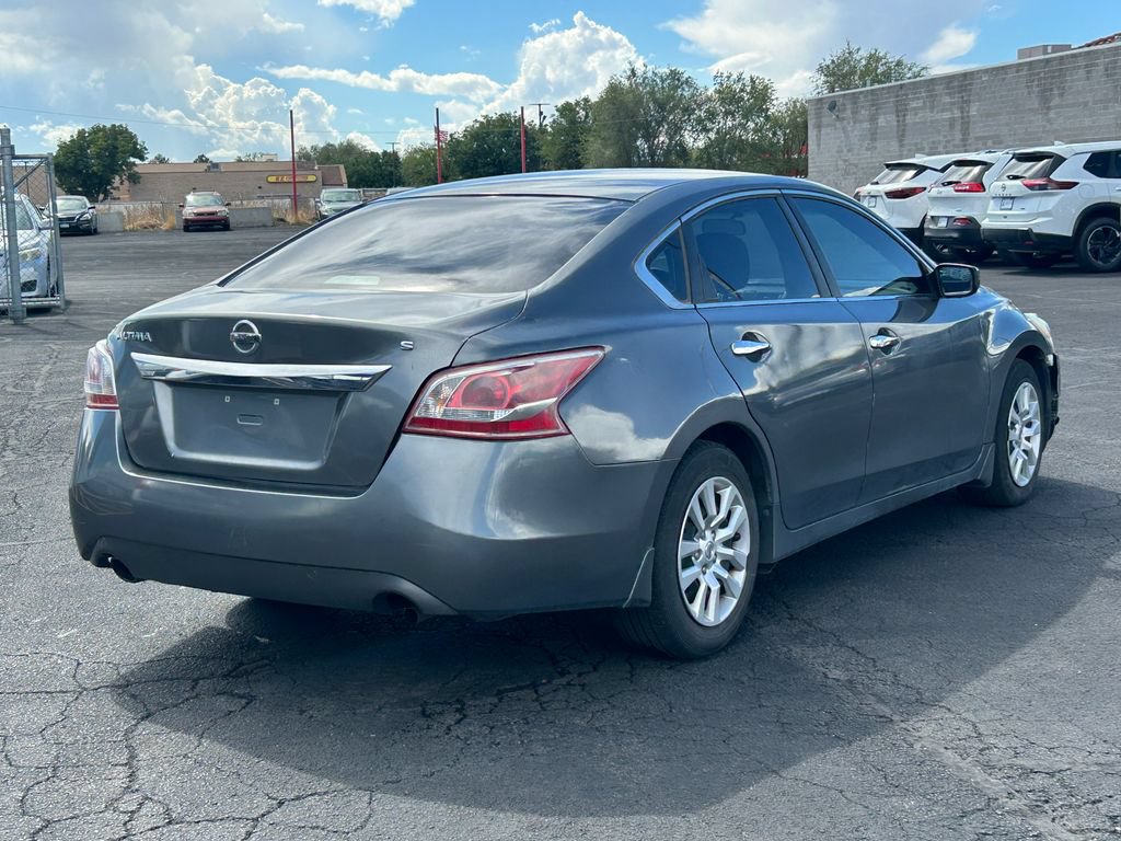 Used 2015 Nissan Altima 2.5 S w/ Power Driver Seat Package FWD image 3
