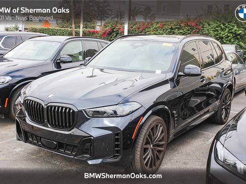 Used 2024 BMW X5 sDrive40i w/ M Sport Package RWD image 1