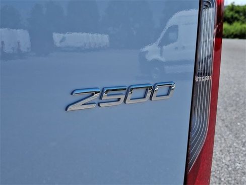 New 2025 Mercedes-Benz Sprinter 2500 image 24