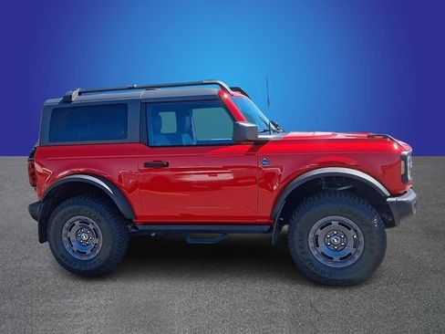 Used 2024 Ford Bronco Black Diamond AWD/4WD image 3