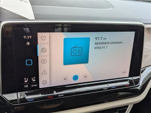 New 2026 Volkswagen Atlas SE image 11