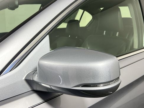 Used 2017 Honda Accord Touring image 12