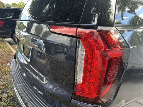 Used 2023 GMC Yukon SLT image 22