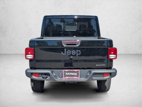 New 2026 Jeep Gladiator Sport image 7