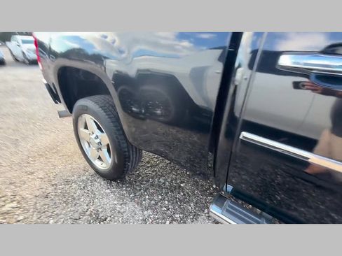 Used 2013 GMC Sierra 2500 Denali w/ Suspension Package, Off-Road image 20