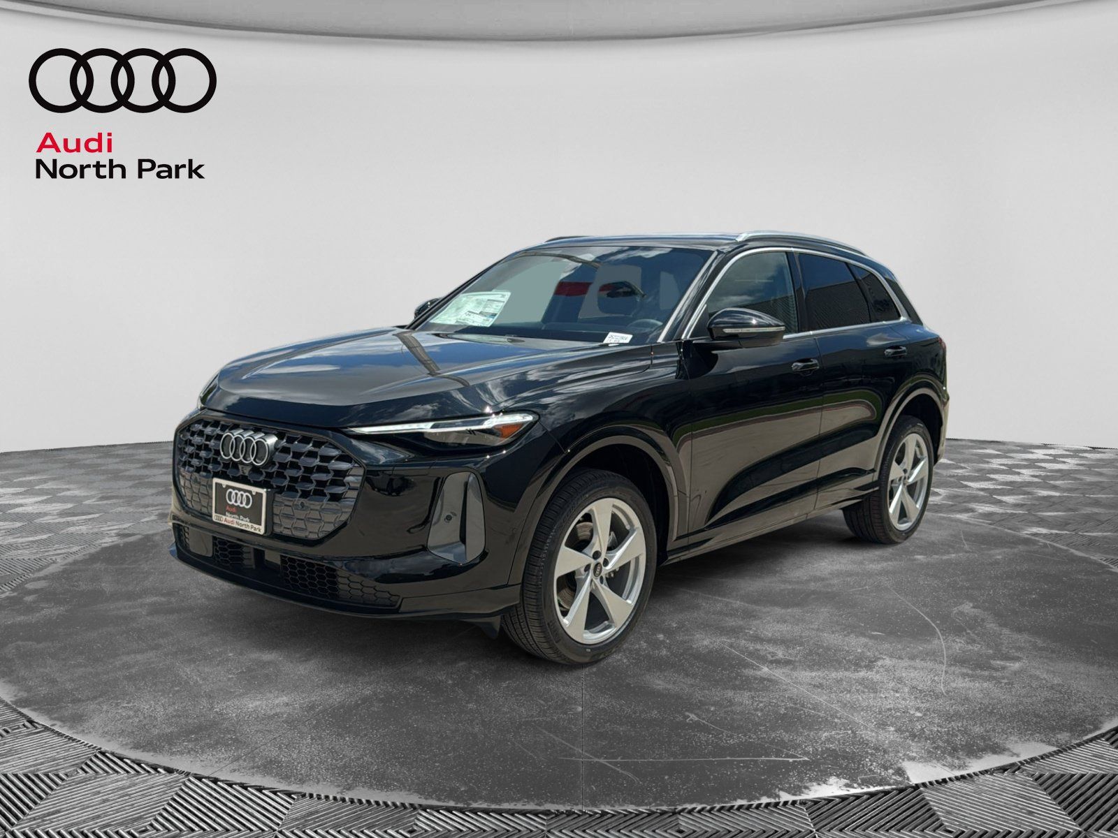 New 2026 Audi Q5 Premium AWD/4WD image 3