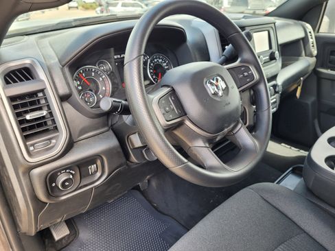 New 2024 RAM 2500 Tradesman w/ Chrome Appearance Group image 8