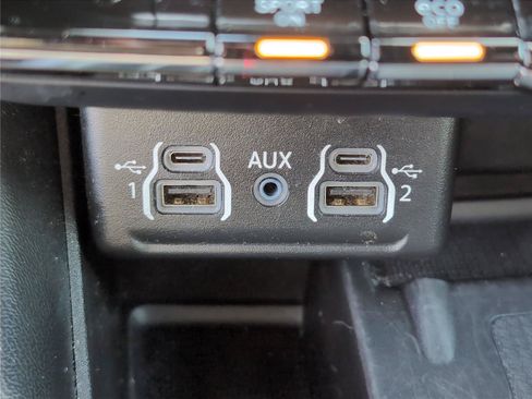 Used 2022 Dodge Durango R/T AWD/4WD image 25