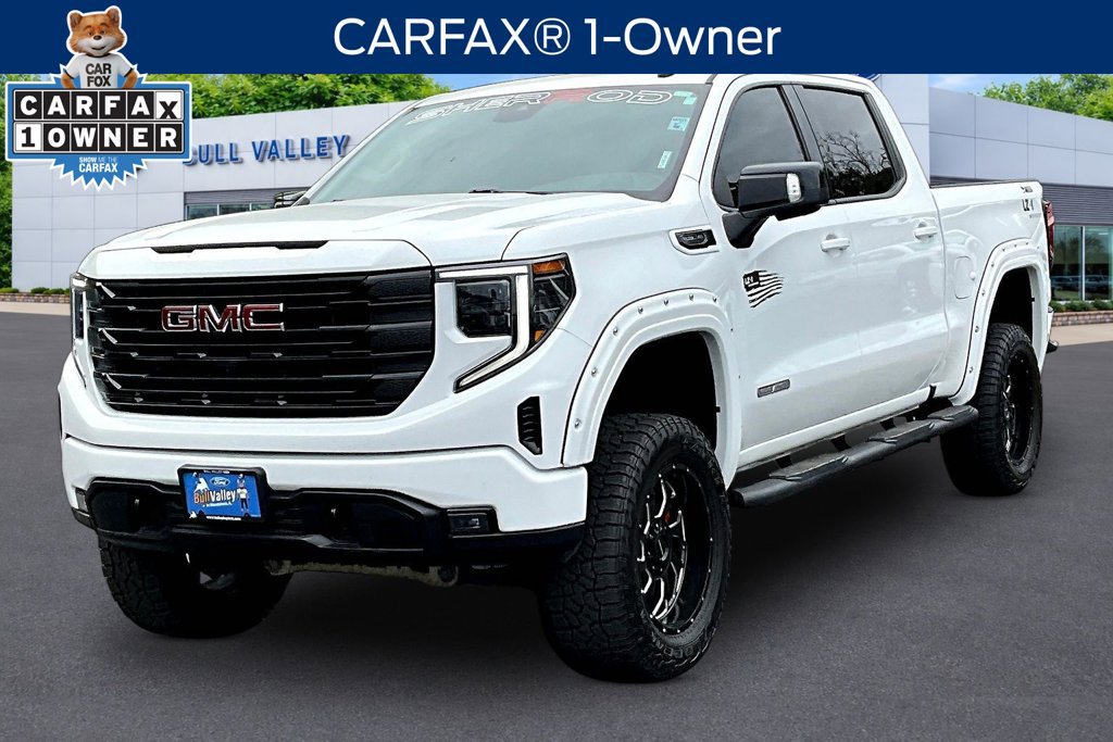 Used 2023 GMC Sierra 1500 Elevation w/ Preferred Package AWD/4WD image 3