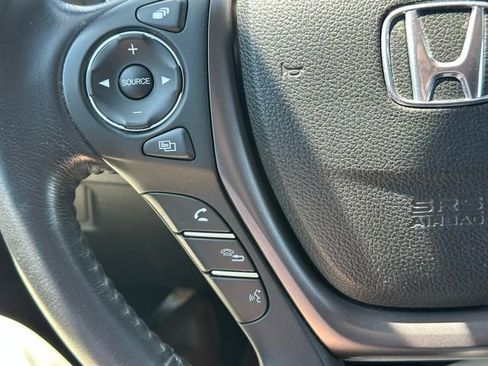 Used 2020 Honda Ridgeline RTL image 16