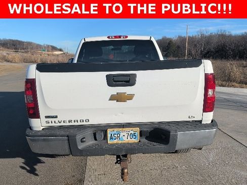 Used 2012 Chevrolet Silverado 1500 W/T w/ LS Package image 4