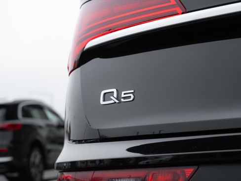 Certified 2023 Audi Q5 2.0T Premium Plus w/ Premium Plus Package image 31