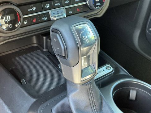 New 2025 Ford Bronco Outer Banks image 40