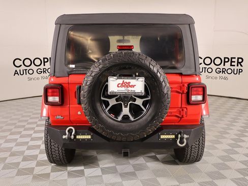 Used 2018 Jeep Wrangler Rubicon image 19