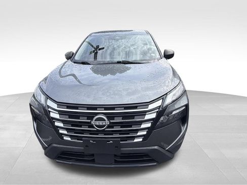 Used 2024 Nissan Rogue S AWD/4WD image 5