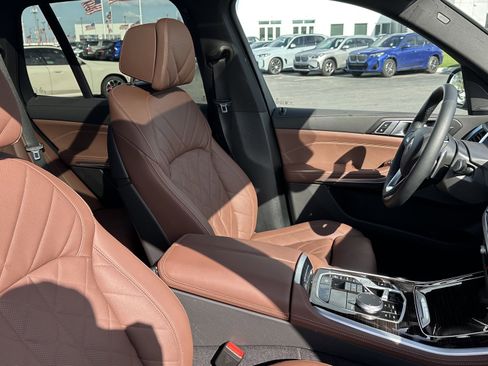 Used 2026 BMW X5 xDrive40i image 34