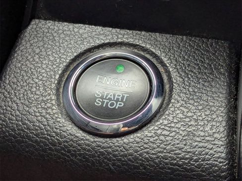 Used 2021 Ford Expedition Max Limited image 22