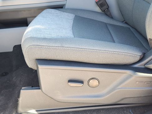 New 2026 Ford F250 XLT w/ FX4 Off-Road Package image 21