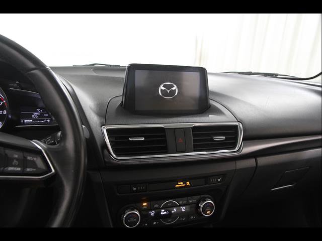 Used 2017 MAZDA MAZDA3 Grand Touring FWD image 9