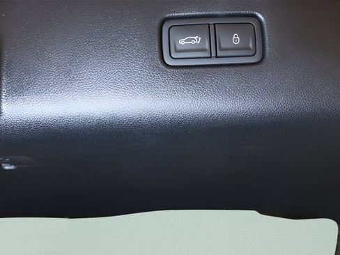 Certified 2026 Genesis GV70 2.5T AWD/4WD image 13
