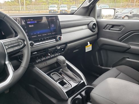 New 2026 Chevrolet Colorado W/T RWD image 19