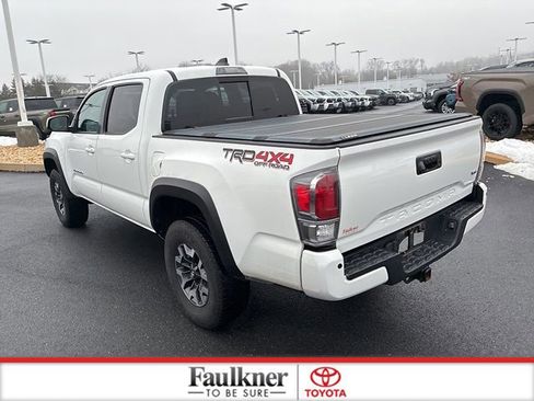 Certified 2020 Toyota Tacoma TRD Off-Road w/ TRD Premium Off Road Package image 13