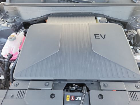 Certified 2024 Hyundai Kona SEL FWD image 26