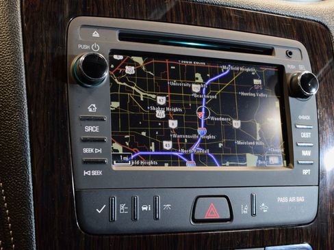 Used 2017 Chevrolet Traverse Premier image 22