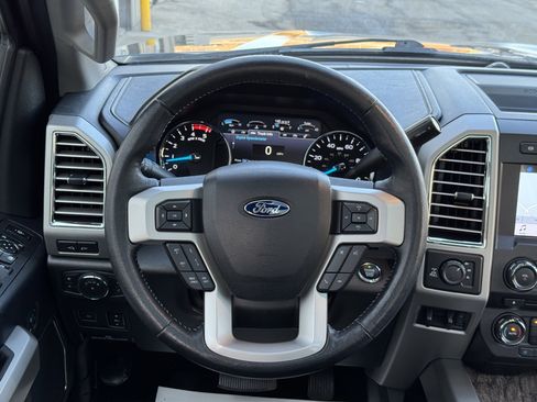 Used 2017 Ford F350 Lariat w/ Lariat Ultimate Package image 10