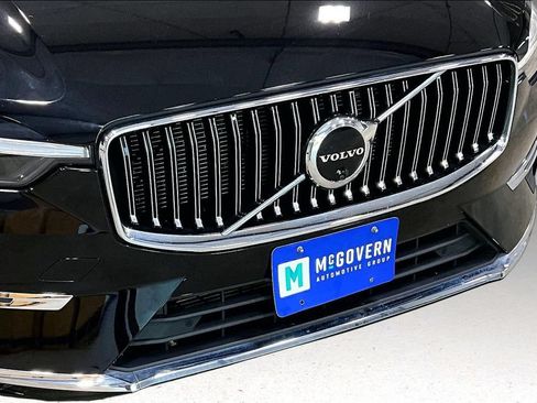 Certified 2023 Volvo XC60 B5 Plus w/ Climate Package AWD/4WD image 33