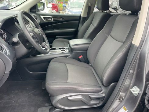 Used 2020 Nissan Pathfinder S AWD/4WD image 7