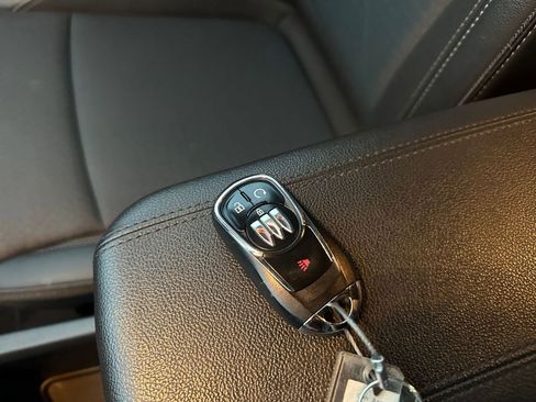 Used 2025 Buick Encore GX Preferred image 22