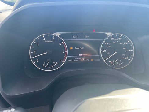 Used 2025 Nissan Rogue SV image 36