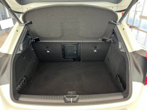 Used 2018 Mercedes-Benz GLA 250 4MATIC image 38