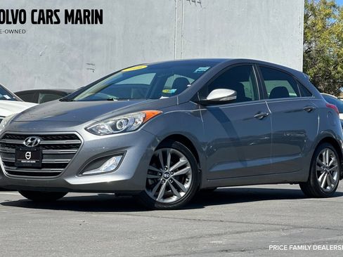 Used 2016 Hyundai Elantra GT w/ Option Group 03 FWD image 1