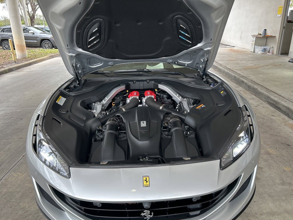 Used 2019 Ferrari Portofino RWD image 27