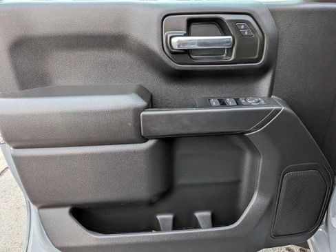 Used 2024 Chevrolet Silverado 1500 Custom Trail Boss w/ LPO, Dark Essentials Package AWD/4WD image 15
