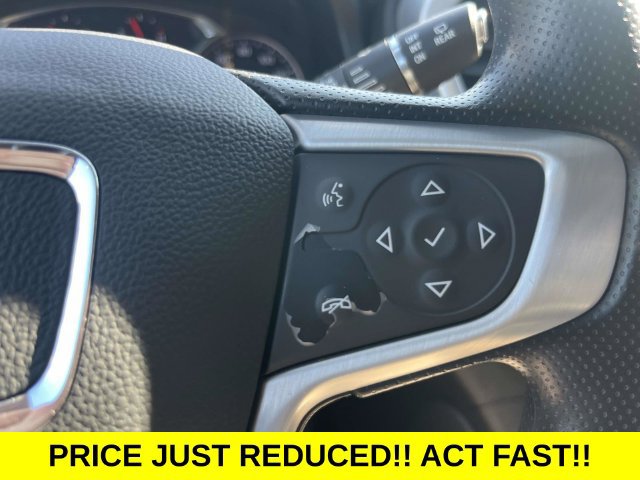 Used 2023 GMC Acadia SLE FWD image 26