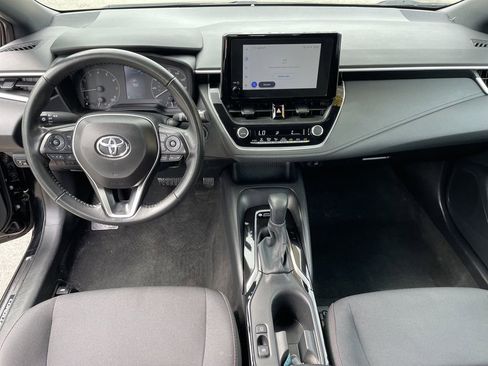 Used 2025 Toyota Corolla SE FWD image 15
