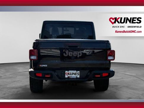 Used 2022 Jeep Gladiator Mojave w/ Trailer Tow Package AWD/4WD image 9